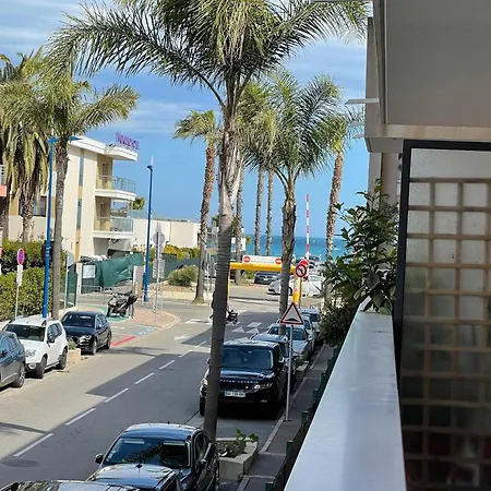 Loubet Plage- Entre Et Cannes *