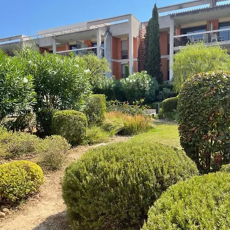 Apartamento Loubet Plage- Entre Et Cannes *