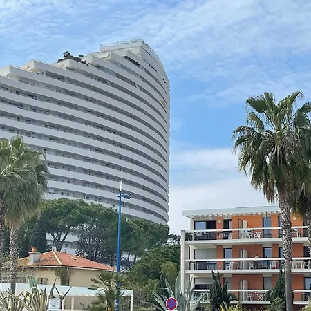 Apartamento Loubet Plage- Entre Et Cannes *