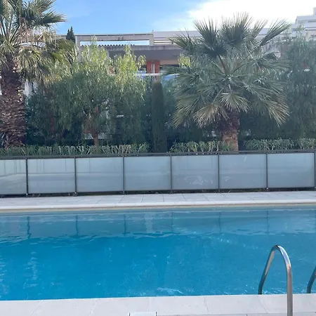 Loubet Plage- Entre Et Cannes
